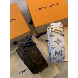 Louis Vuitton LV 經典 霧黑、白色 立體Logo設計 國外限定 新款 男生皮帶